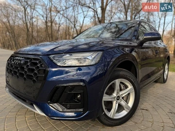 Авто Audi Q5 2021 № 8619931
