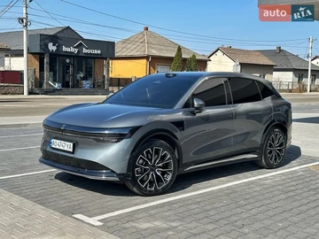 Авто  7X 2024 № 8619944