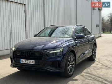 Авто Audi Q8 2022 № 8619954