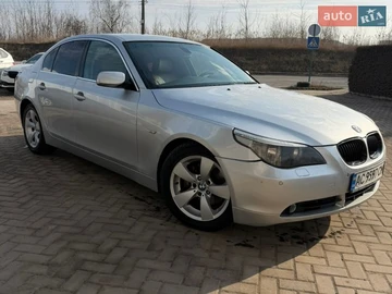 Авто BMW 5 Series 2003 № 8620438