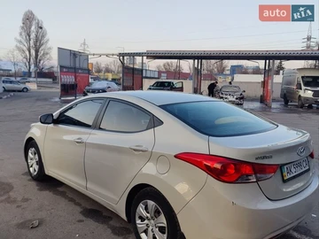 Авто Hyundai Elantra 2012 № 8620456