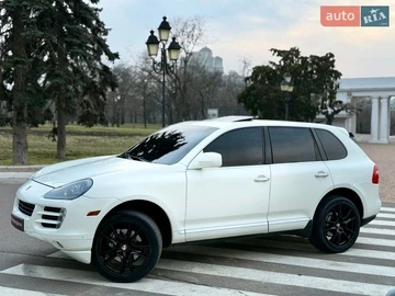 Авто Porsche Cayenne 2008 № 8620499