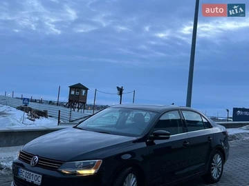 Авто Volkswagen Jetta 2014 № 8620509