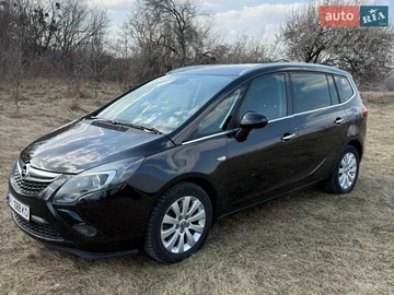 Авто Opel Zafira Tourer 2012 № 8620709