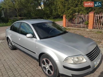 Авто Volkswagen Passat 2001 № 8620982