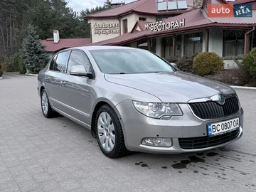 Авто Skoda Superb 2010 № 8621110