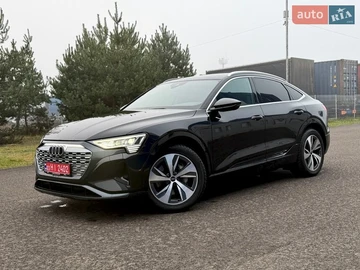 Авто Audi Q8 Sportback E-Tron 2023 № 8621181