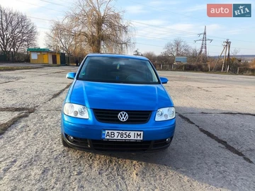 Авто Volkswagen Touran 2004 № 8621329
