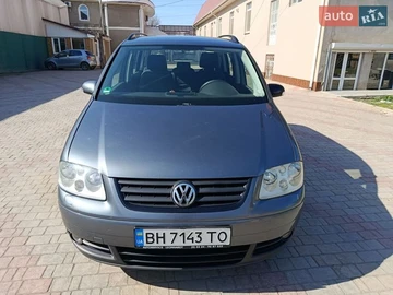 Авто Volkswagen Touran 2004 № 8621331