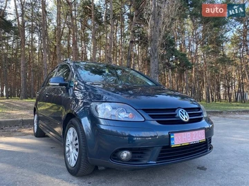 Авто Volkswagen Golf Plus 2008 № 8621350