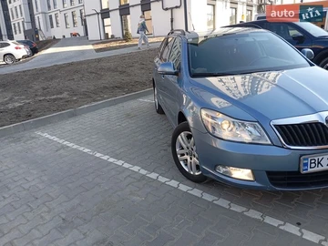 Авто Skoda Octavia 2009 № 8621357