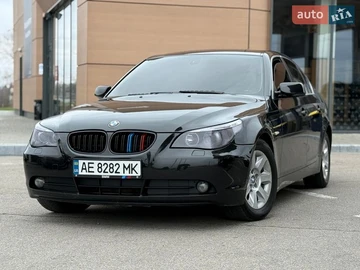 Авто BMW 5 Series 2004 № 8621384