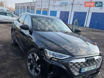 Авто Audi Q8 E-Tron 2023 № 8621626