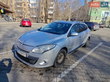 Авто Renault Megane 2010 № 8621691