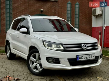 Авто Volkswagen Tiguan 2011 № 8621808