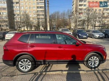 Авто Volkswagen Tiguan 2018 № 8621812