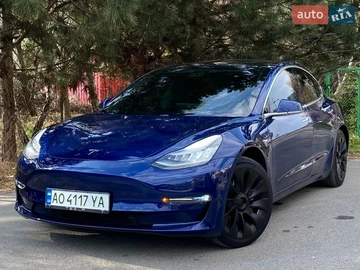 Авто Tesla Model 3 2019 № 8621821