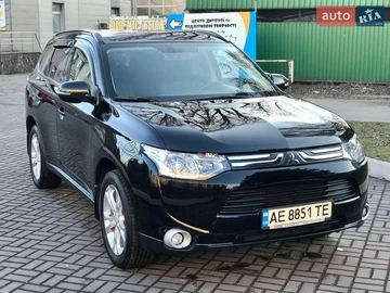 Авто Mitsubishi Outlander 2013 № 8621836