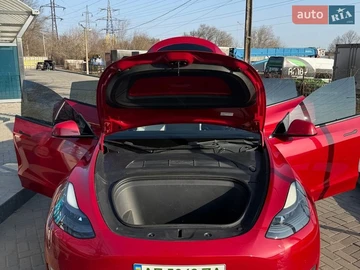 Авто Tesla Model Y 2022 № 8622080