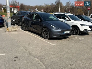 Авто Tesla Model Y 2022 № 8622087