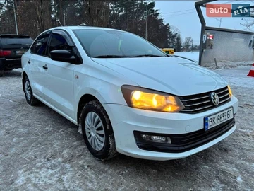 Авто Volkswagen Polo 2018 № 8622413