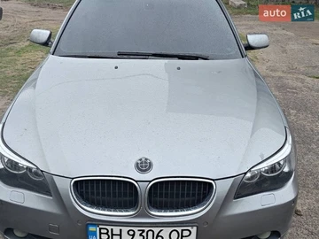 Авто BMW 5 Series 2004 № 8622467