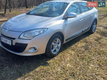 Авто Renault Megane 2011 № 8622492