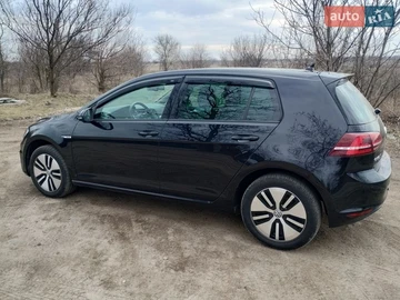 Авто Volkswagen E-Golf 2015 № 8622519