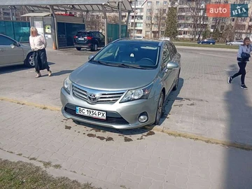 Авто Toyota Avensis 2014 № 8622553