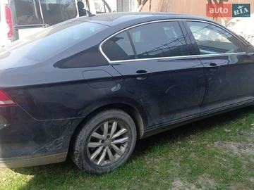 Авто Volkswagen Passat 2015 № 8622595