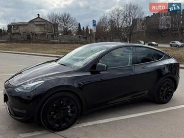 Авто Tesla Model Y 2024 № 8622690