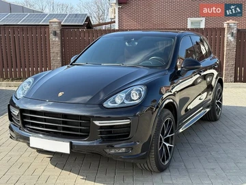 Авто Porsche Cayenne 2016 № 8622702