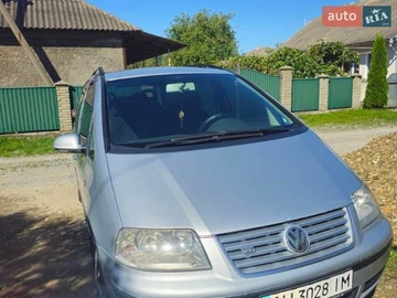 Авто Volkswagen Sharan 2004 № 8622995