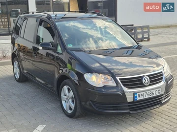Авто Volkswagen Touran 2007 № 8623072