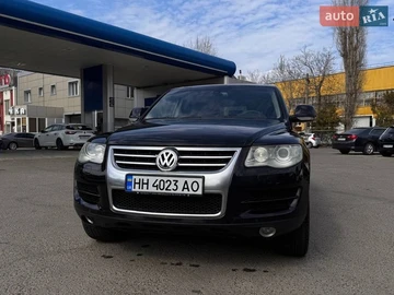 Авто Volkswagen Touareg 2007 № 8623079