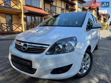 Авто Opel Zafira 2013 № 8623099