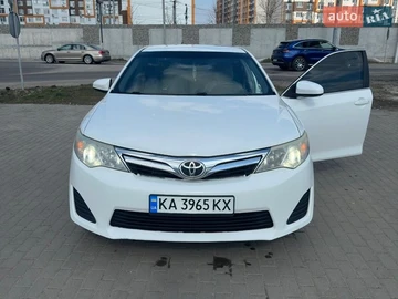 Авто Toyota Camry 2013 № 8623154