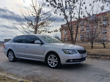 Авто Skoda Superb 2013 № 8623183