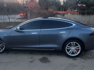 Авто Tesla Model S 2014 № 8623240