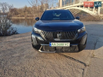 Авто Peugeot E-2008 2023 № 8623279