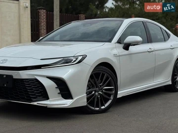 Авто Toyota Camry 2024 № 8623402