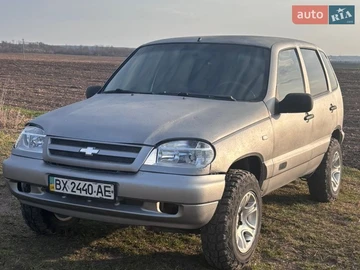 Авто Chevrolet Niva 2005 № 8623476
