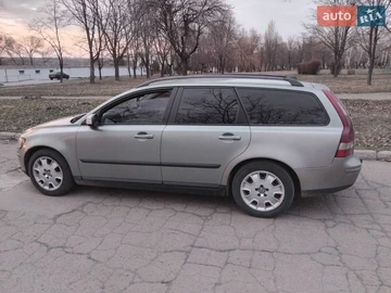 Авто Volvo V50 2006 № 8623578