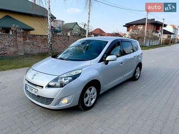 Авто Renault Grand Scenic 2011 № 8623609