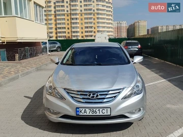 Авто Hyundai Sonata 2011 № 8623631