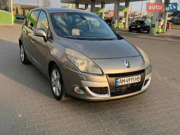 Авто Renault Grand Scenic 2010 № 8623663