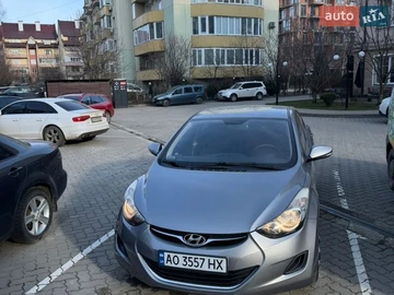 Авто Hyundai Elantra 2013 № 8624005