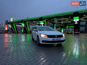 Авто Volkswagen Passat 2015 № 8624037