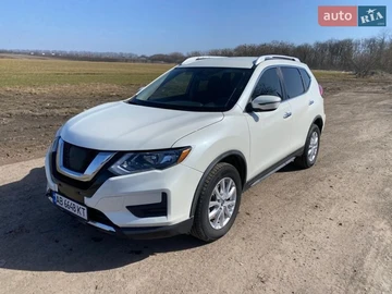 Авто Nissan Rogue 2017 № 8624108