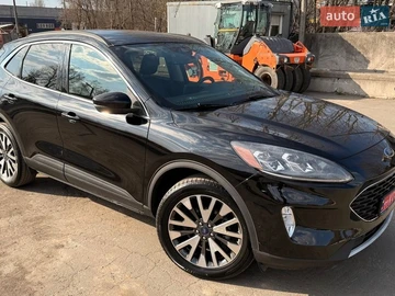 Авто Ford Escape 2019 № 8624157